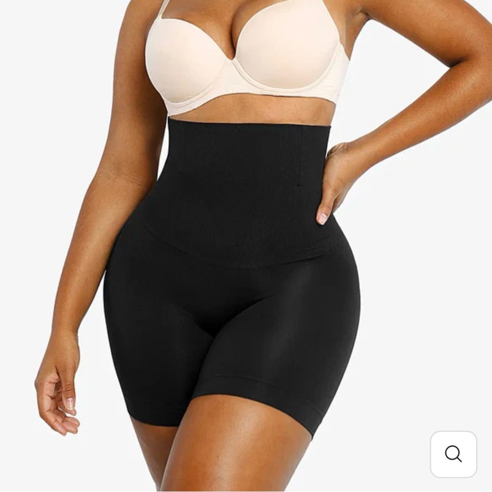 Shapellx Flow High Waisted Sculpting Short Black High Waisted Shapewear Sz M/L